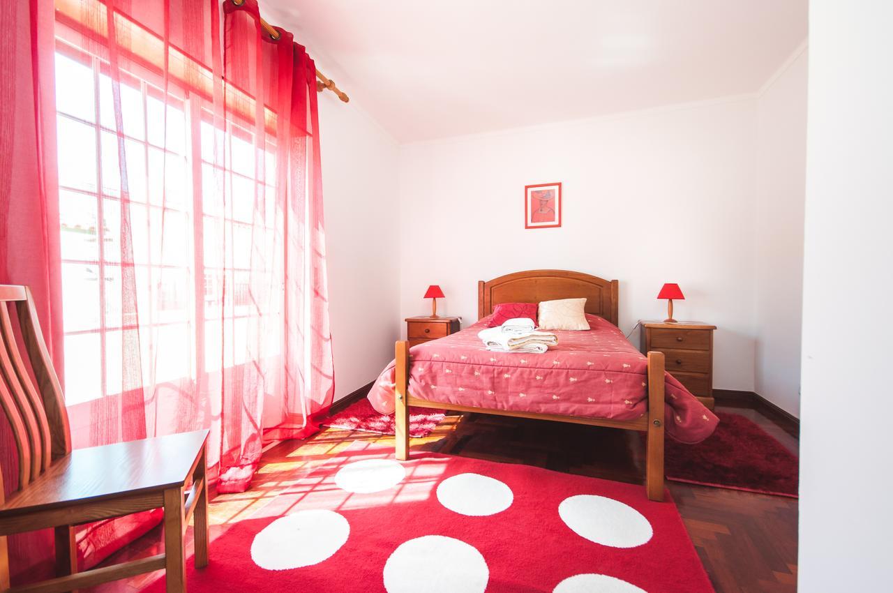 Rivers Nation Surf Camp Bed & Breakfast Atouguia Da Baleia Exterior foto