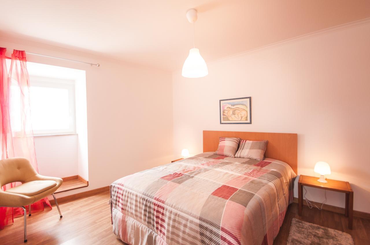 Rivers Nation Surf Camp Bed & Breakfast Atouguia Da Baleia Exterior foto